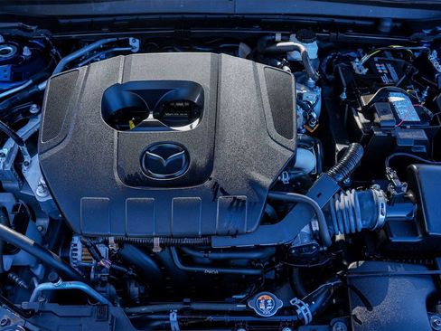 Used 2025 MAZDA CX-30 AWD 2.5 S w/ Premium Package image 9