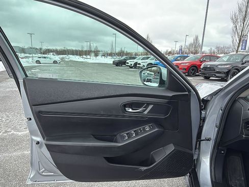 Used 2023 Honda Accord EX image 25