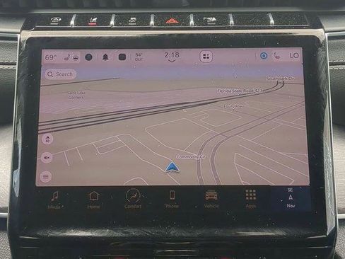 Certified 2025 Jeep Grand Cherokee L Limited w/ Luxury Tech Group II image 27