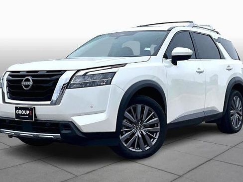 Certified 2024 Nissan Pathfinder SL w/ SL Premium Package image 1