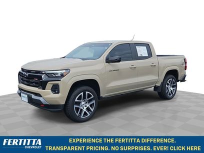 Used 2023 Chevrolet Colorado Z71 w/ Z71 Convenience Package 2