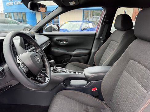 Used 2024 Honda HR-V Sport image 7