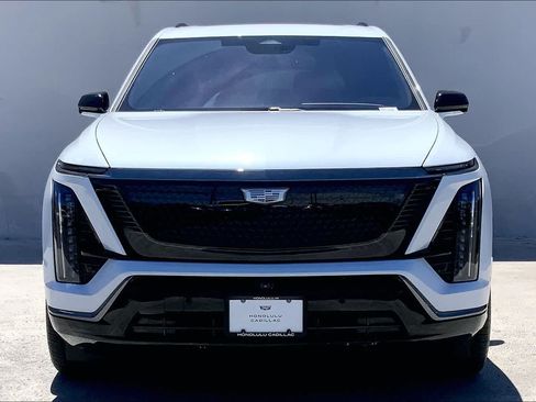 Used 2026 Cadillac Vistiq Sport AWD/4WD image 6