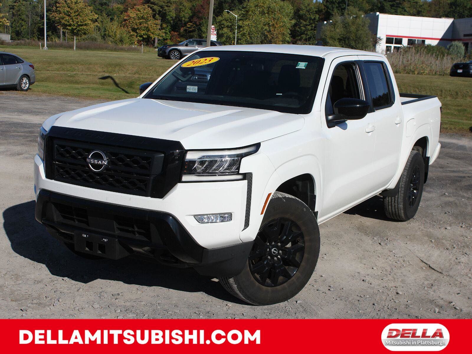Used 2023 Nissan Frontier SV w/ Midnight Edition Package AWD/4WD image 1