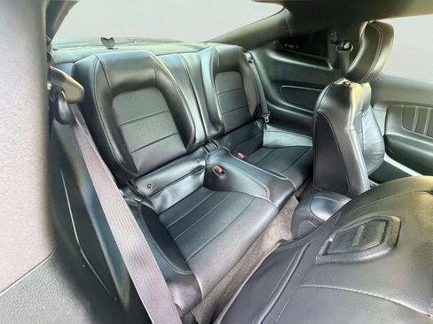 Used 2017 Ford Mustang GT Premium RWD image 25