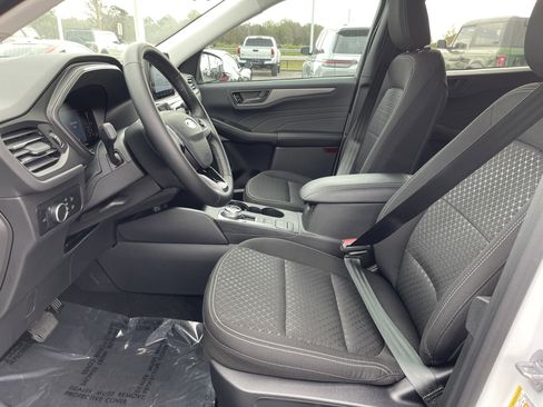 Used 2024 Ford Escape Active image 14