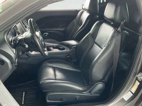 Used 2016 Dodge Challenger R/T Plus RWD image 19