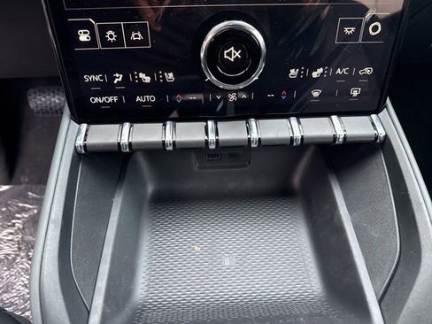 New 2026 GMC Terrain AT4 w/ Convenience Package III image 21