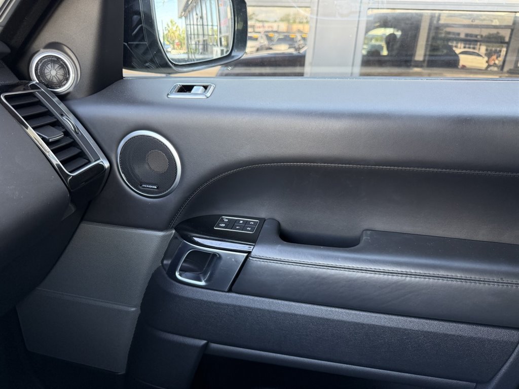 Used 2018 Land Rover Range Rover Sport HSE Dynamic AWD/4WD image 31