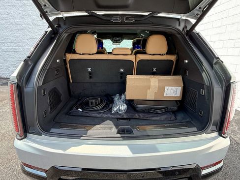 New 2025 Cadillac Escalade IQ Sport 2 AWD/4WD image 39