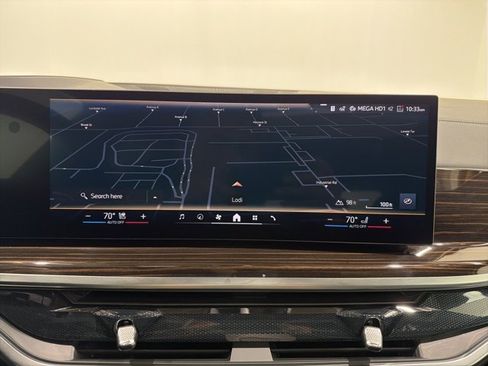 Used 2026 BMW X5 xDrive40i w/ Premium Package image 33