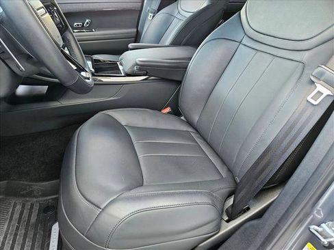 Used 2025 Land Rover Range Rover Sport Dynamic SE image 15