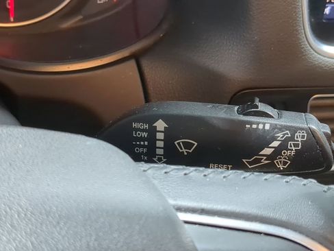 Used 2016 Audi Q5 2.0T Premium Plus image 37