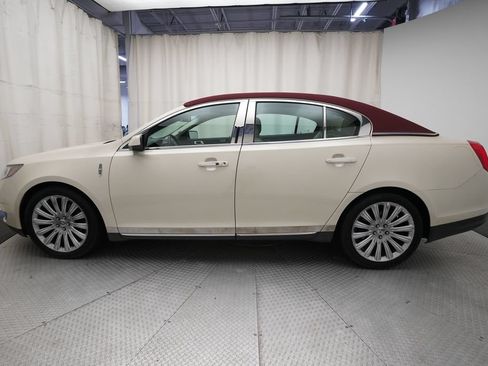 Used 2015 Lincoln MKS AWD w/ Equipment Group 101A image 25