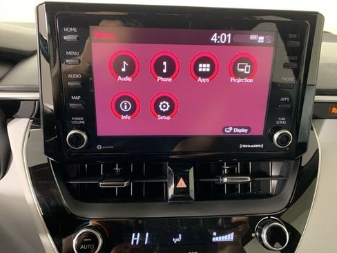 Used 2022 Toyota Corolla SE image 23