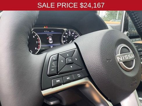 New 2025 Nissan Sentra SV w/ SV Premium Package image 57