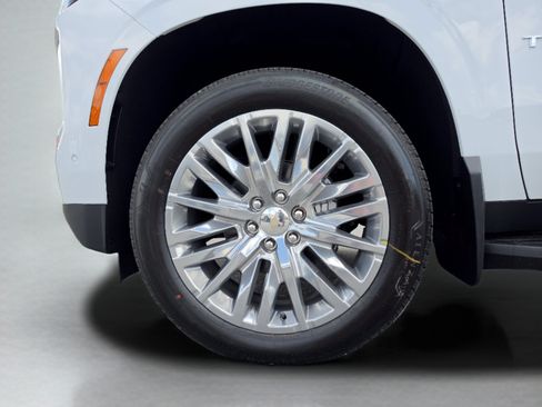 New 2026 Chevrolet Tahoe LT w/ Comfort Package AWD/4WD image 42
