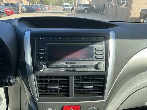 Used 2010 Subaru Forester 2.5X Premium image 19