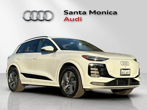 Used 2025 Audi Q6 e-tron Premium Plus w/ Premium Plus image 9