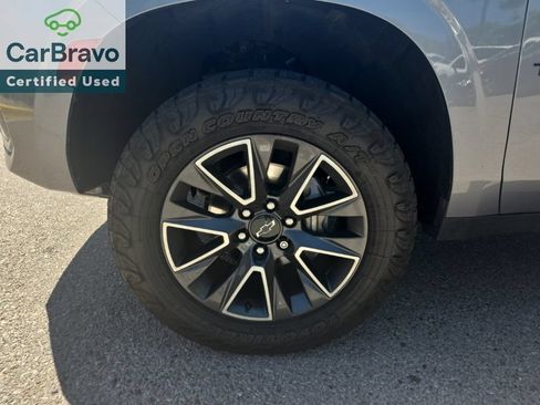 Certified 2021 Chevrolet Tahoe Z71 AWD/4WD image 2