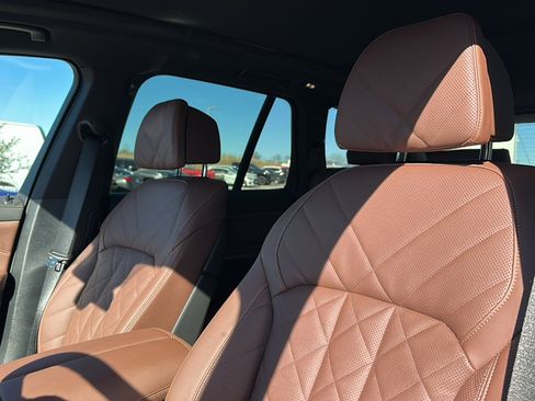 New 2026 BMW X5 xDrive40i w/ Climate Comfort Package image 11