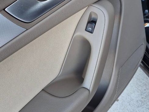 Used 2012 Audi A4 2.0T Premium Plus image 55