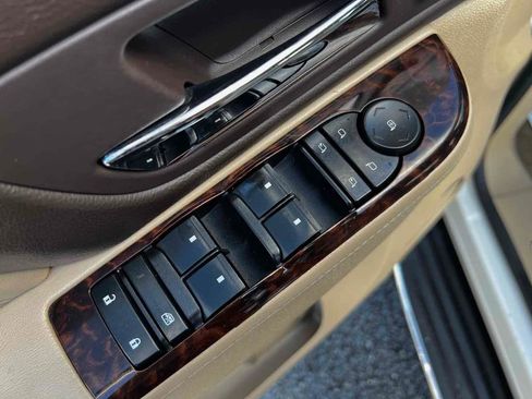 Used 2014 GMC Yukon Denali image 13