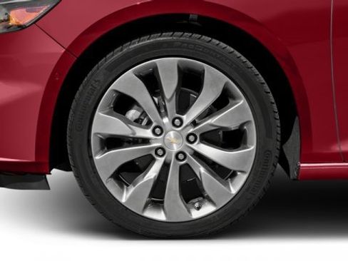 Used 2016 Chevrolet Malibu Premier w/ Driver Confidence Package image 14
