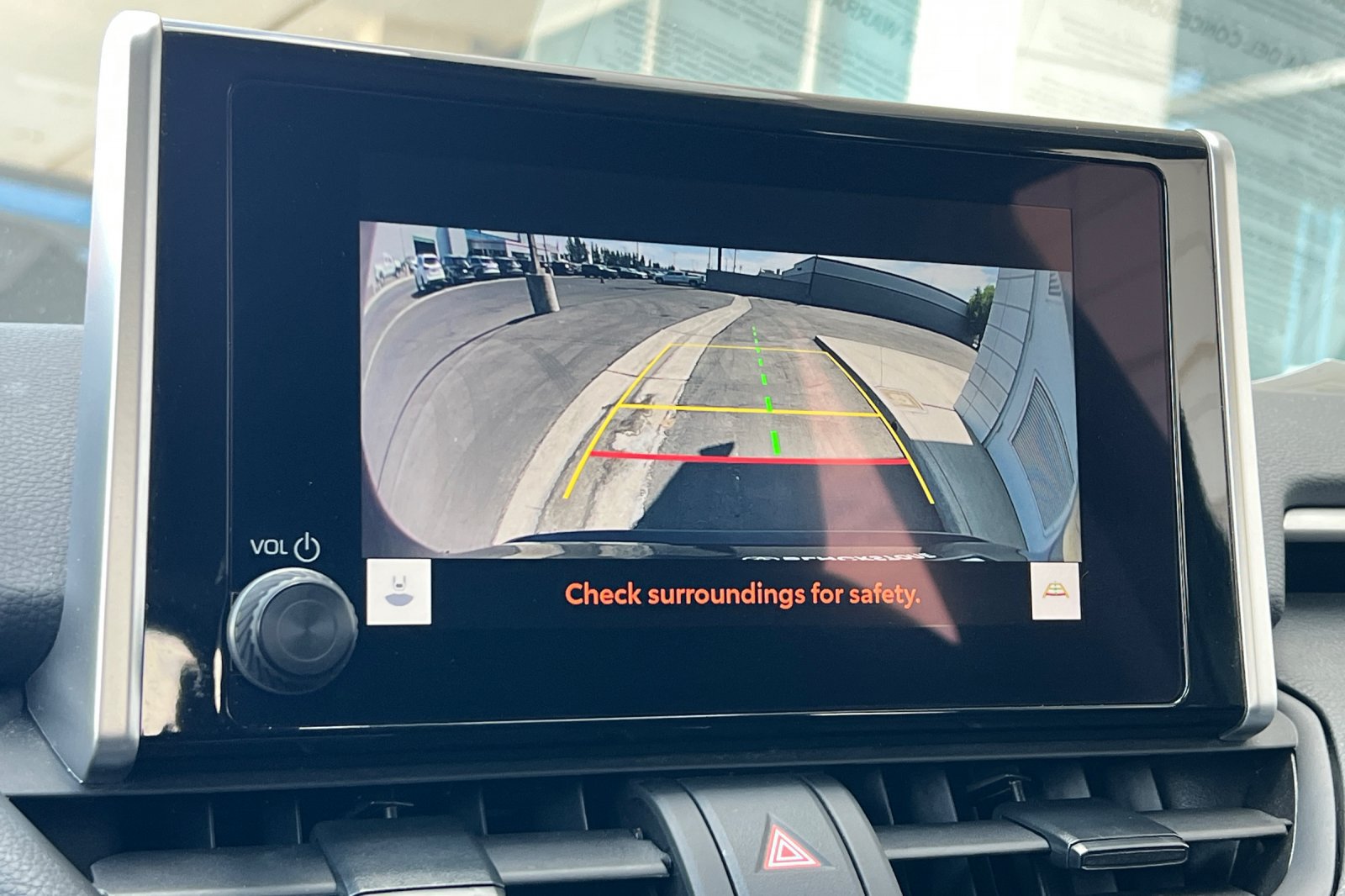 Certified 2025 Toyota RAV4 LE AWD/4WD image 19