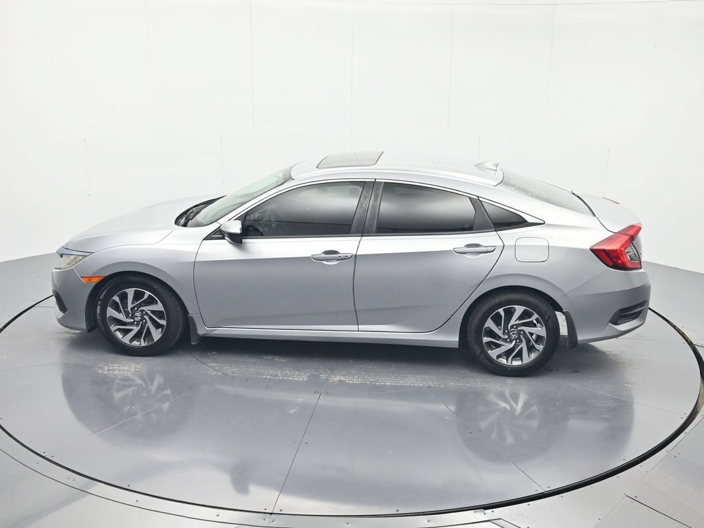 Used 2018 Honda Civic EX image 36