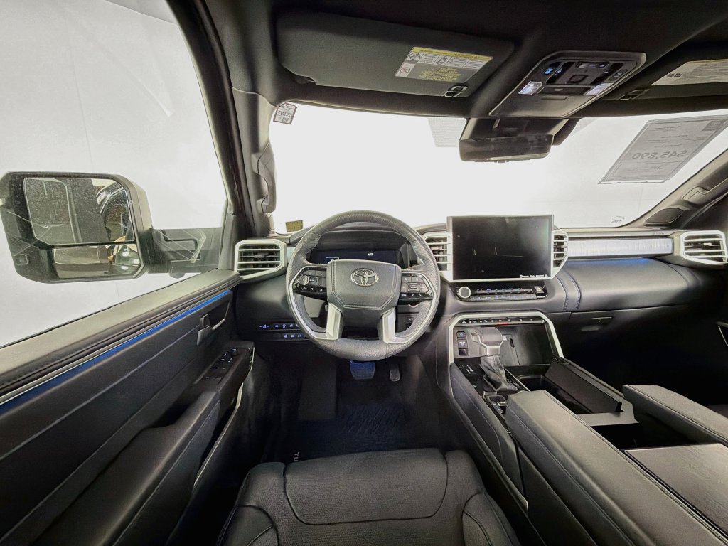 Used 2022 Toyota Tundra Platinum AWD/4WD image 19