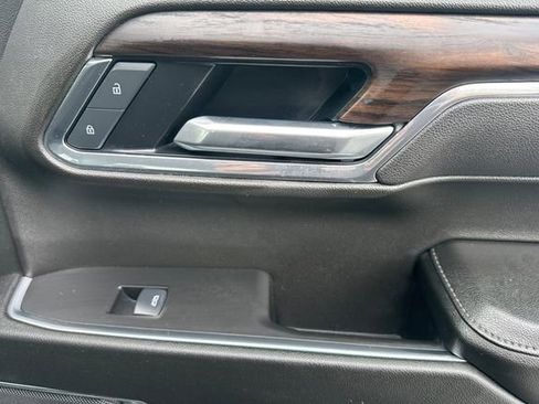 Used 2025 GMC Sierra 1500 SLT image 21