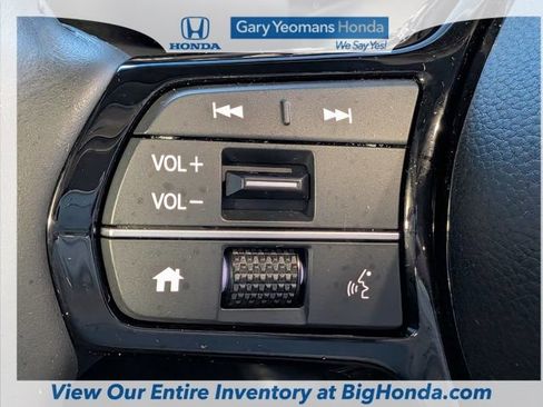 Certified 2024 Honda HR-V EX-L image 28