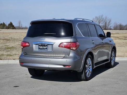 Used 2014 INFINITI QX80 w/ Theater Package image 7