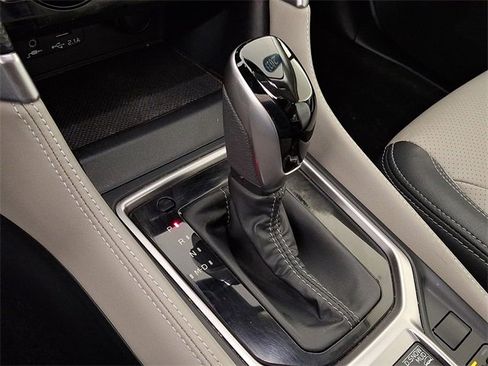 Certified 2023 Subaru Forester Limited image 16