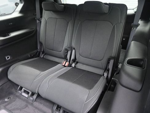 New 2025 Jeep Grand Cherokee L Laredo w/ Luxury Tech Group I image 15