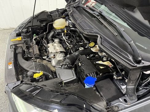 Used 2019 Ford EcoSport SE image 25