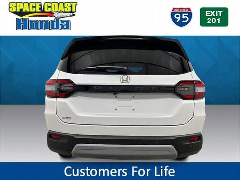 New 2025 Honda Pilot EX-L image 4