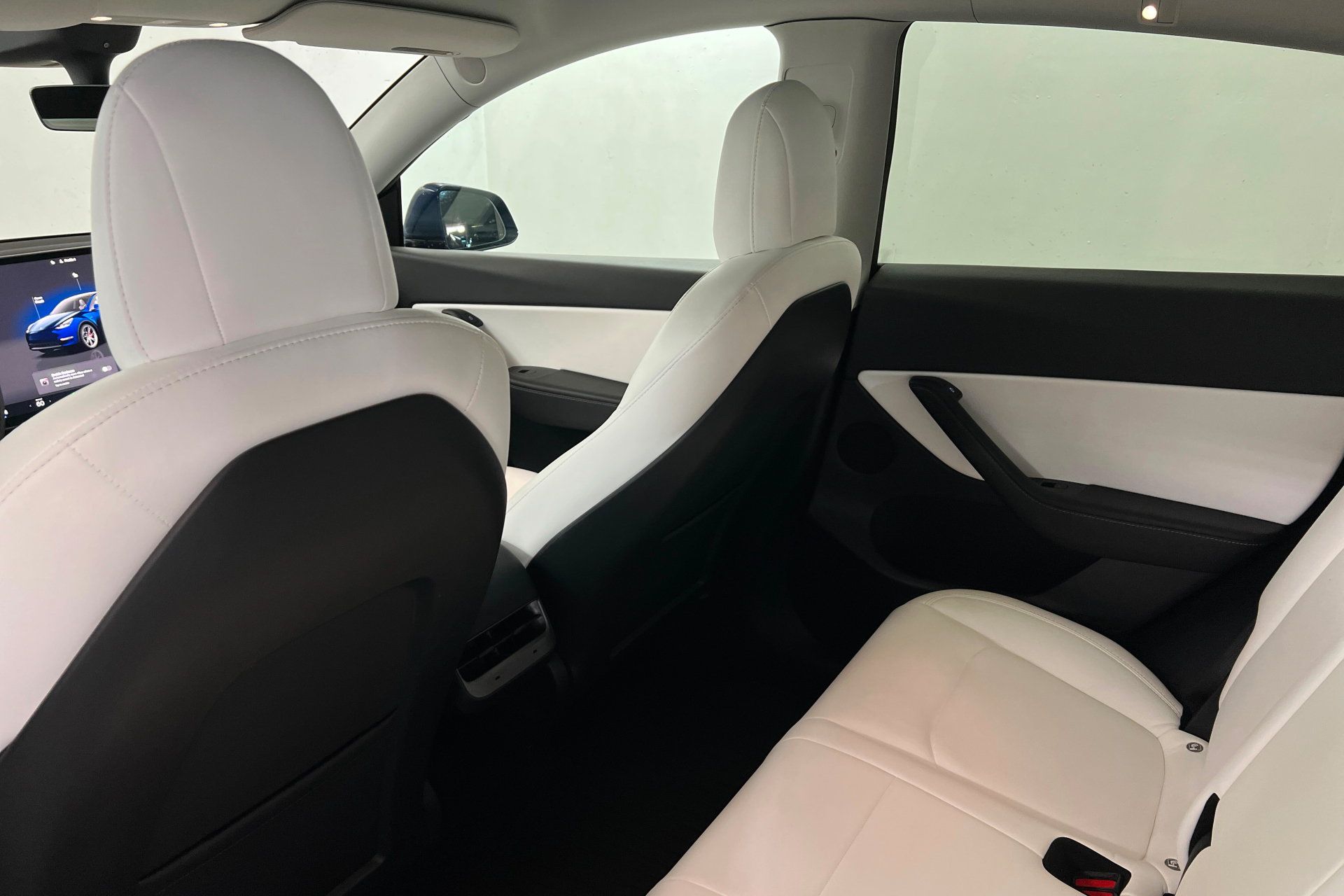 Used 2022 Tesla Model Y Performance AWD/4WD image 20