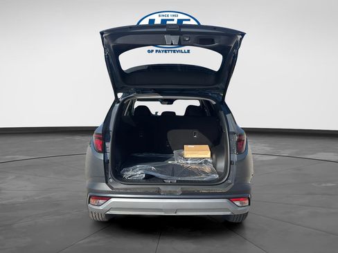 New 2026 Hyundai Tucson SEL FWD image 17