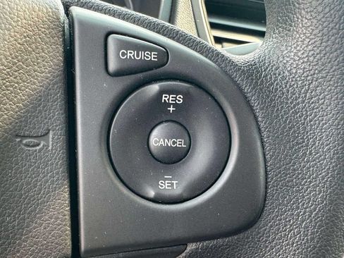 Used 2016 Honda CR-V LX image 18