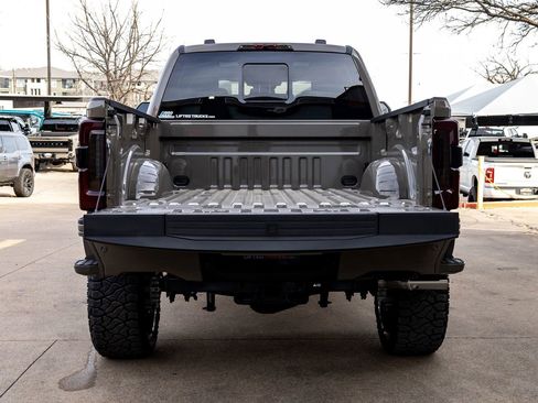 Used 2026 Ford F250 Platinum w/ Platinum Plus Package image 9