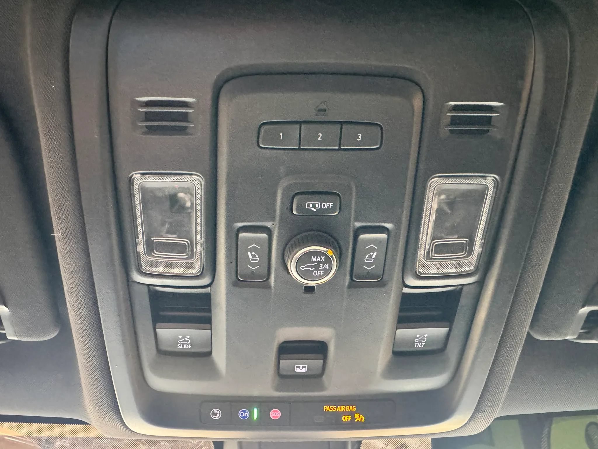 Used 2021 GMC Yukon SLT w/ SLT Luxury Plus Package AWD/4WD image 18