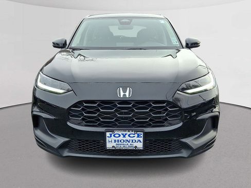 Certified 2023 Honda HR-V LX image 3