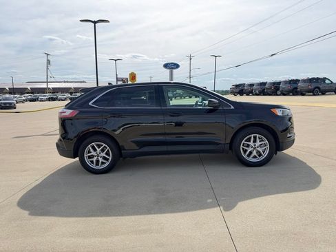 Certified 2023 Ford Edge SEL AWD/4WD image 4