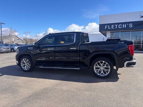 Used 2024 GMC Sierra 1500 SLT w/ SLT Premium Plus Package AWD/4WD image 9