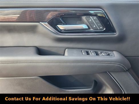 New 2026 GMC Yukon Elevation image 17