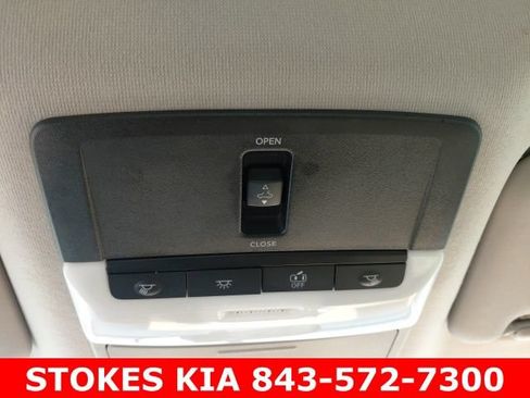 Used 2024 Nissan Sentra SV w/ SV Premium Package FWD image 29