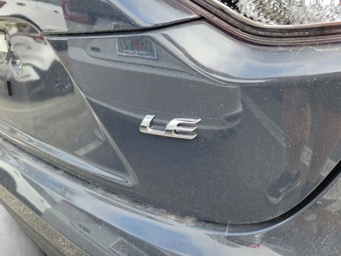 Used 2025 Toyota Corolla LE w/ Convenience Package image 17