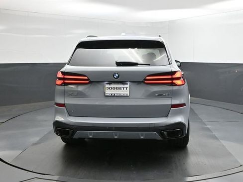 New 2026 BMW X5 sDrive40i w/ Executive Package RWD image 5